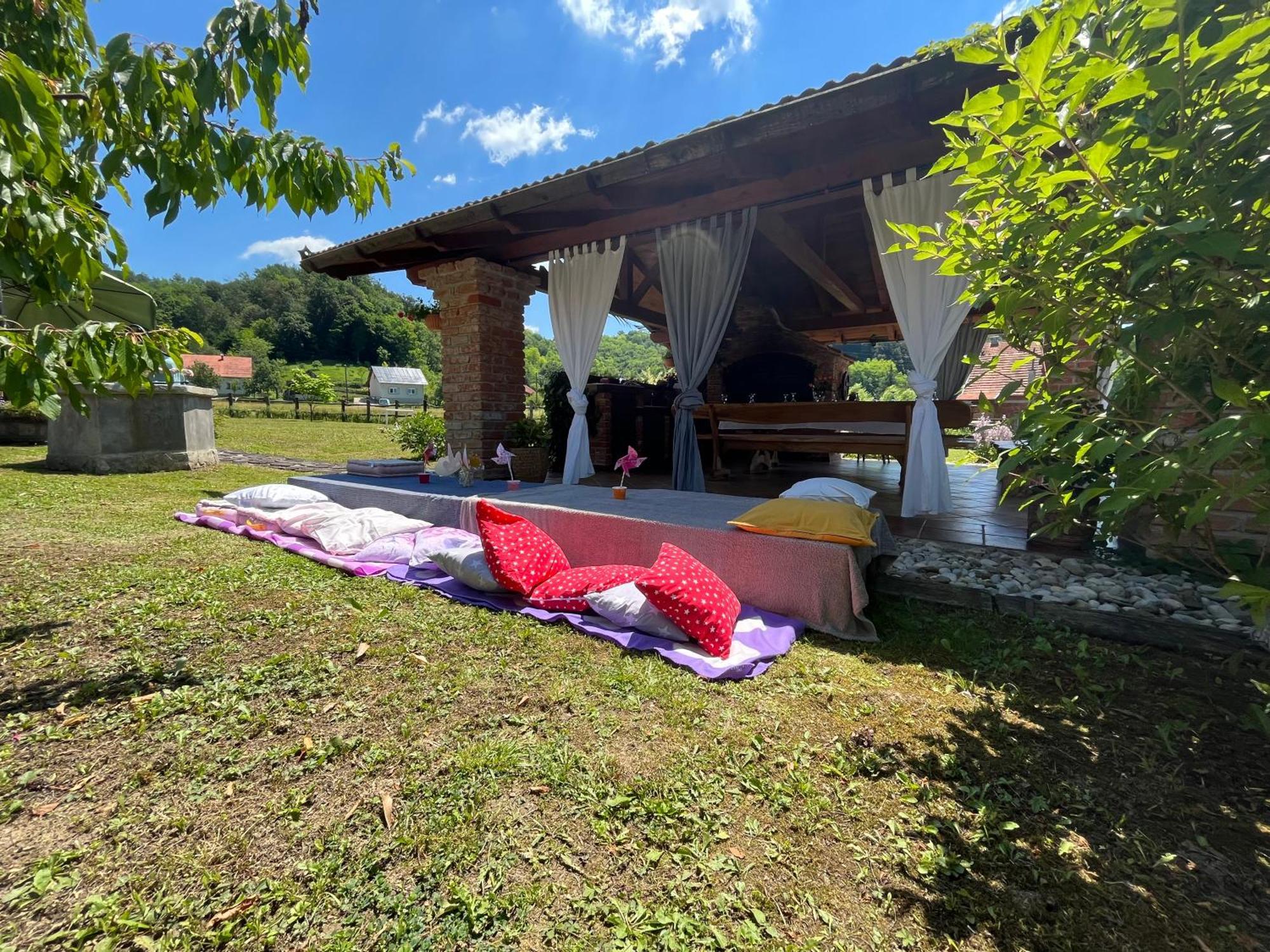 Villa Kuca Za Odmor Zagorka Zabok Exterior foto