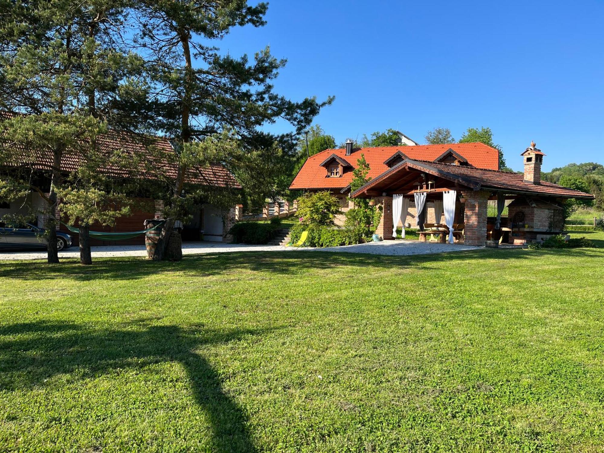 Villa Kuca Za Odmor Zagorka Zabok Exterior foto